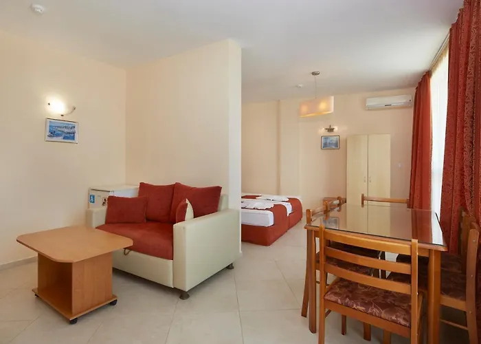 Briz - Seabreeze Hotell