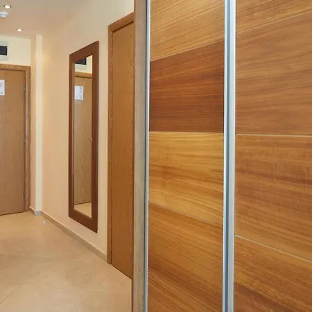 فندق Briz - Seabreeze 3*