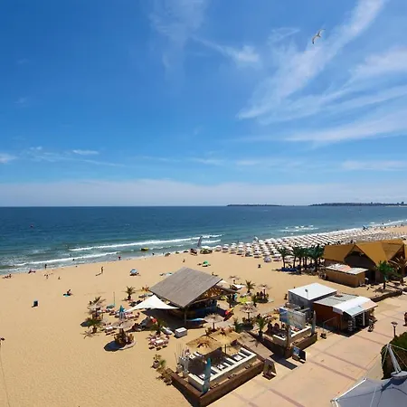 فندق Briz - Seabreeze ساني بيتش