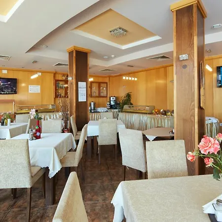 호텔 Briz - Seabreeze 3*