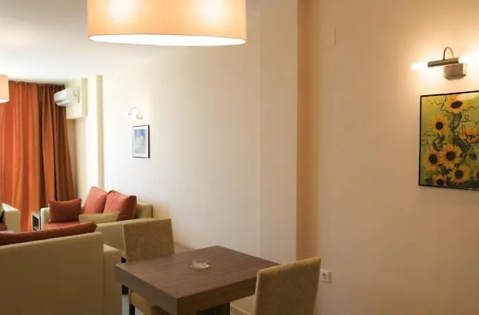 Briz - Seabreeze 3* סאני ביץ'