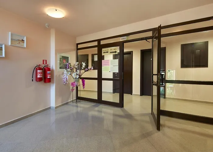 Briz - Seabreeze סאני ביץ'